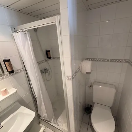 Le Taillon Hotel 2*